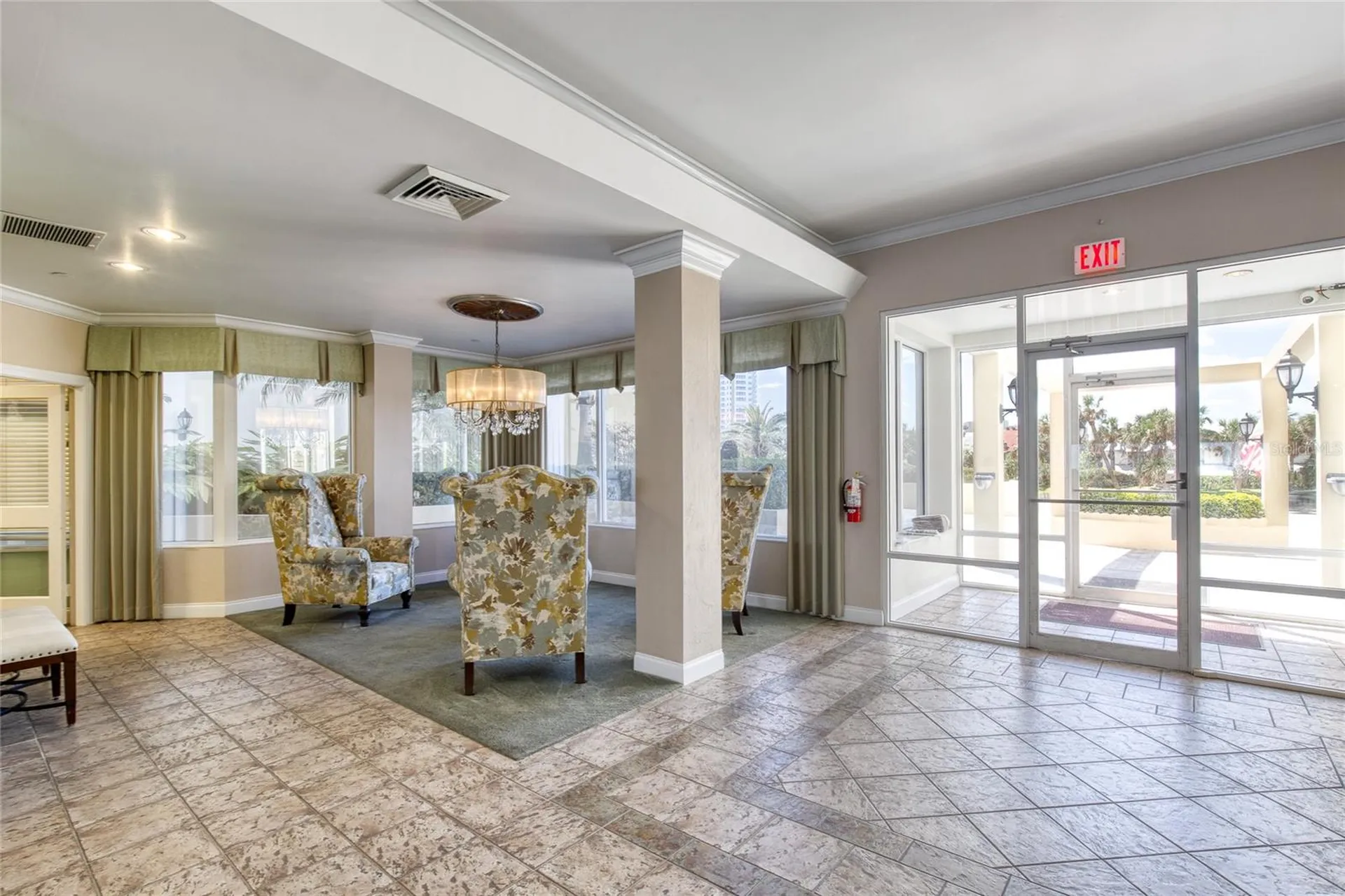 2937 S Atlantic Avenue Daytona Beach FL 32118