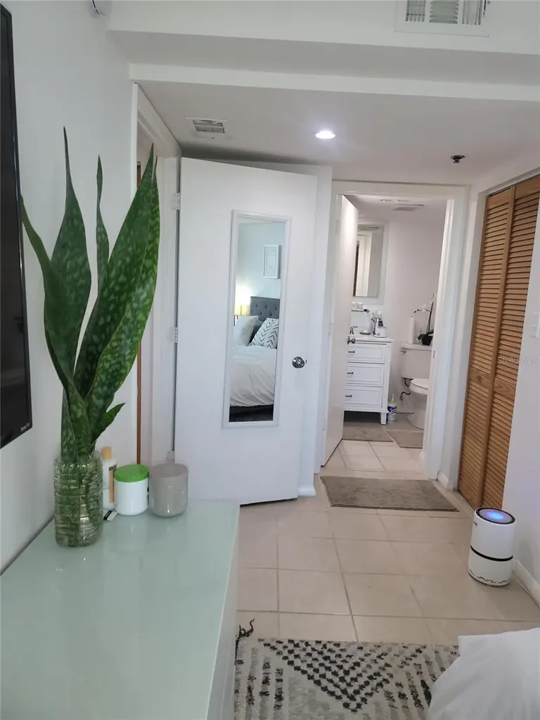 701 S Madison Avenue Clearwater FL 33756