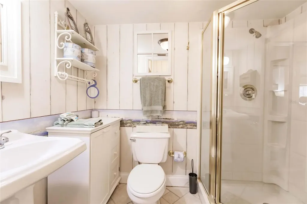 6030 E Peppertree Way Sarasota FL 34242
