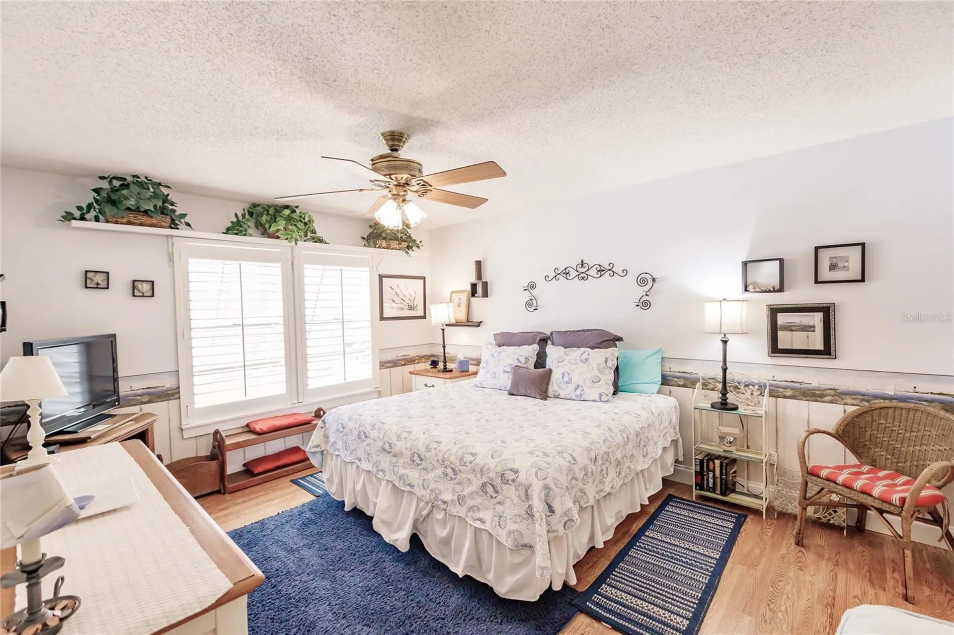 6030 E Peppertree Way Sarasota FL 34242