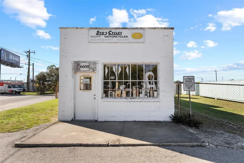 6600 Haines Road N St Petersburg FL 33702