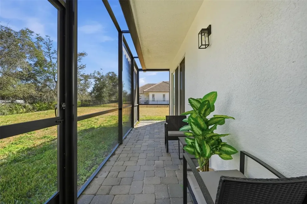 66 New Leatherwood Drive Palm Coast FL 32137