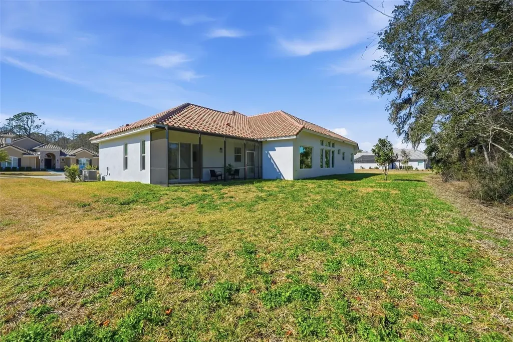 66 New Leatherwood Drive Palm Coast FL 32137