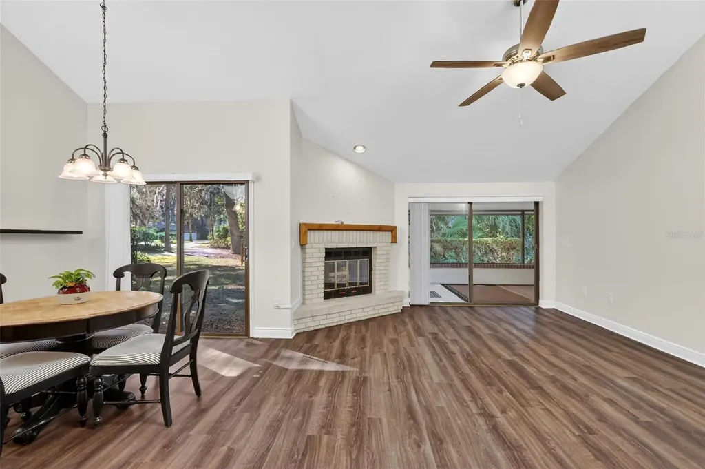 301 Clusterwood Drive Yalaha FL 34797