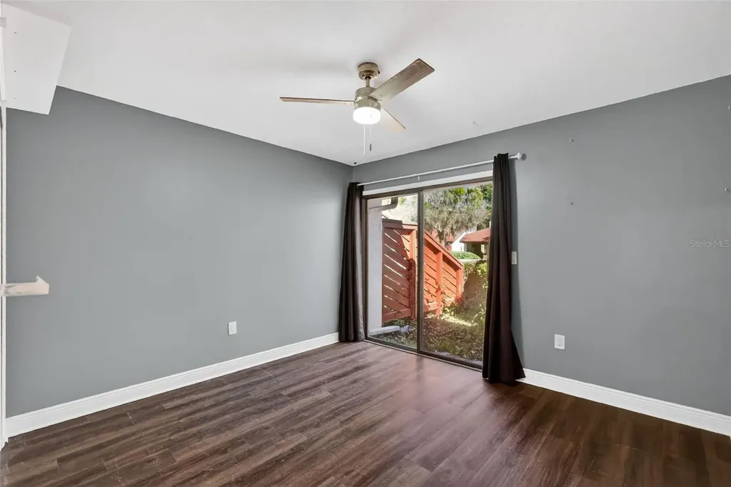 301 Clusterwood Drive Yalaha FL 34797