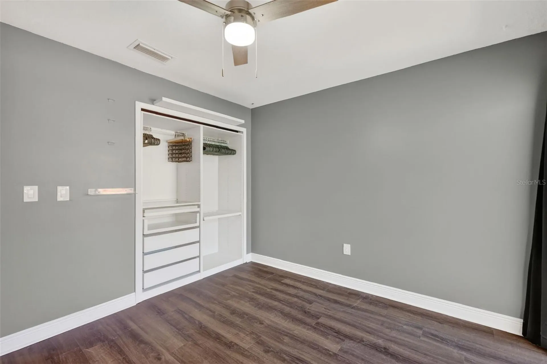 301 Clusterwood Drive Yalaha FL 34797