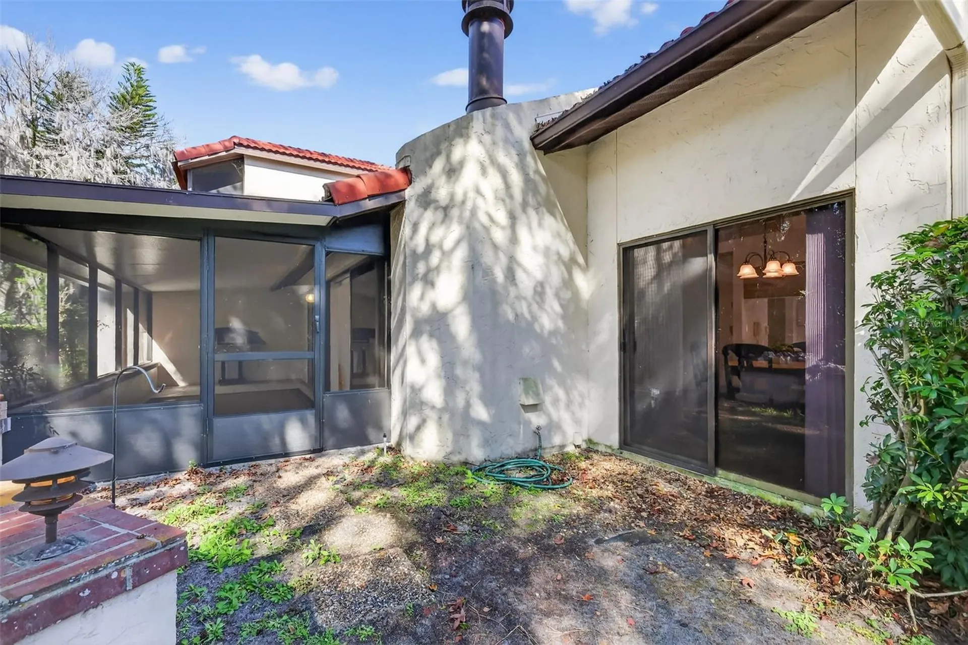 301 Clusterwood Drive Yalaha FL 34797