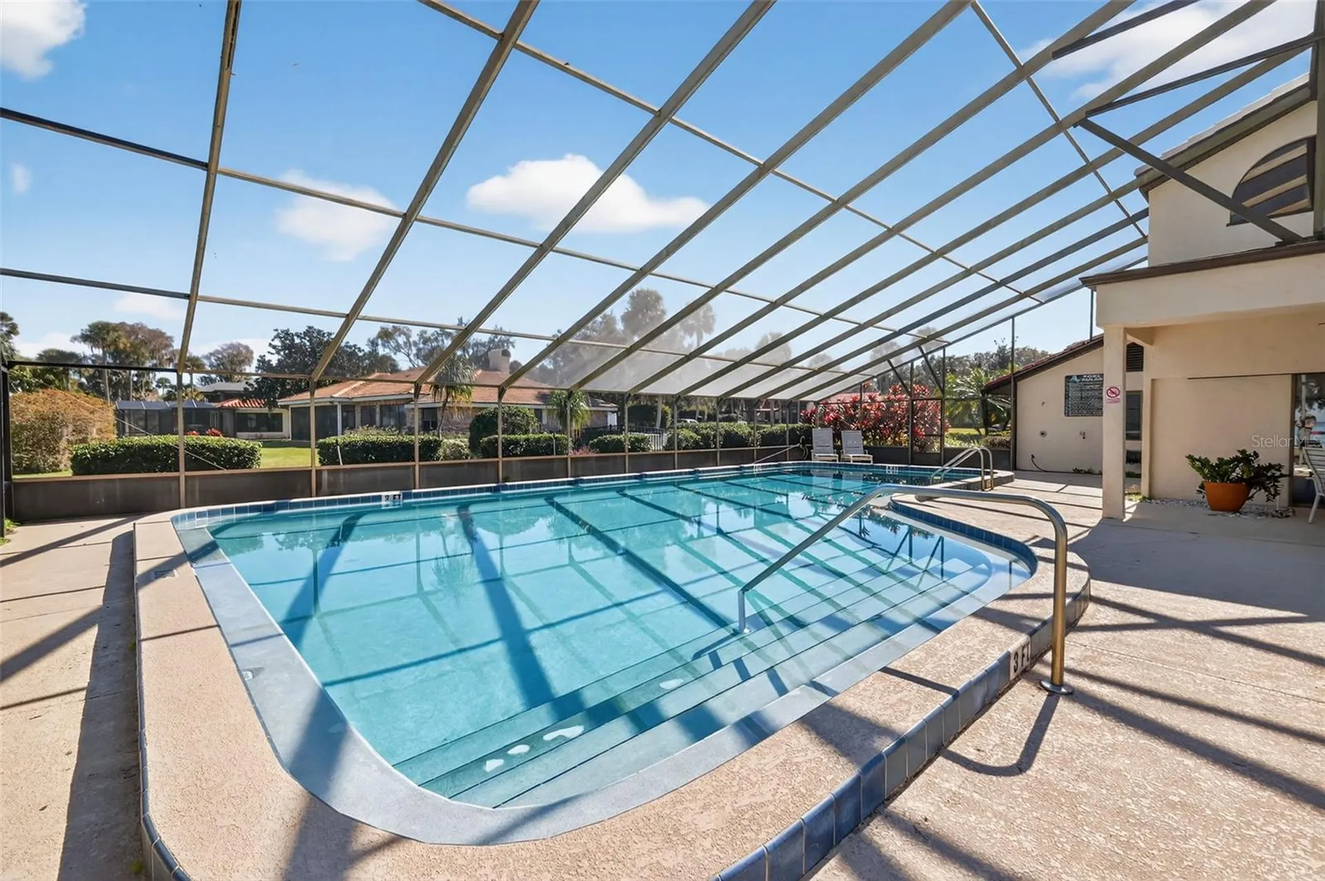 301 Clusterwood Drive Yalaha FL 34797