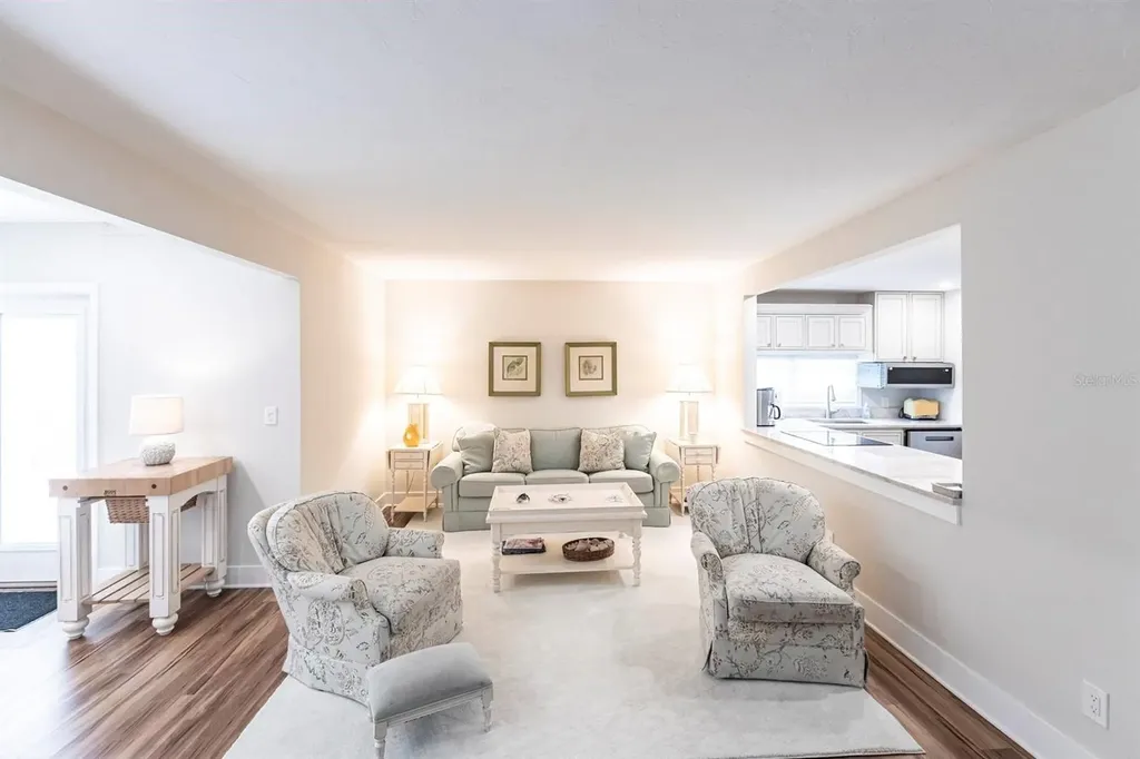 6023 W Peppertree Way Sarasota FL 34242