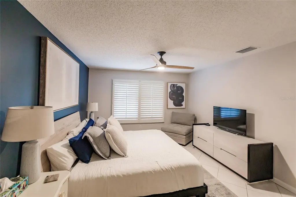 6018 W Peppertree Way Sarasota FL 34242