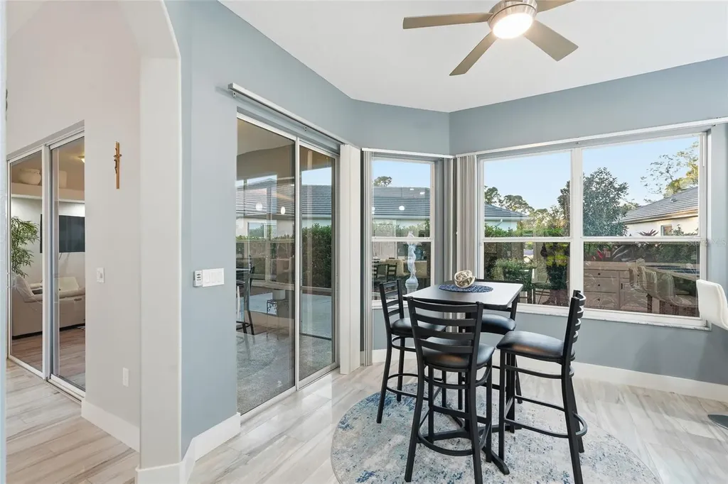 7212 Spur Court Sarasota FL 34243