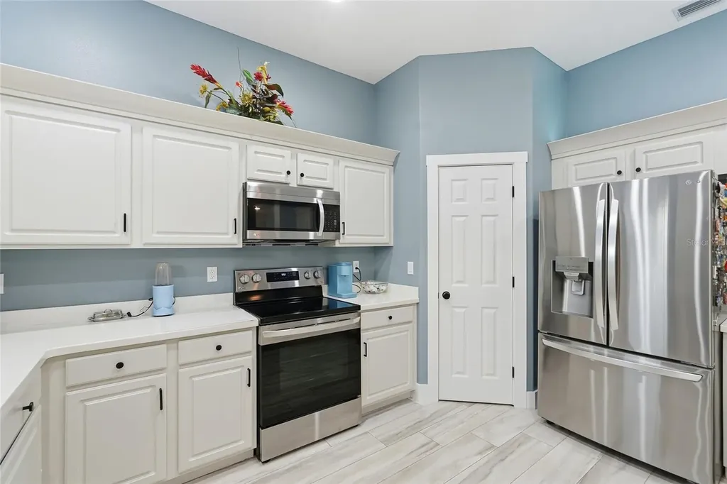 7212 Spur Court Sarasota FL 34243