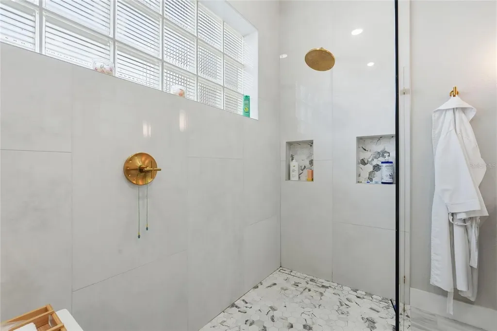 7212 Spur Court Sarasota FL 34243
