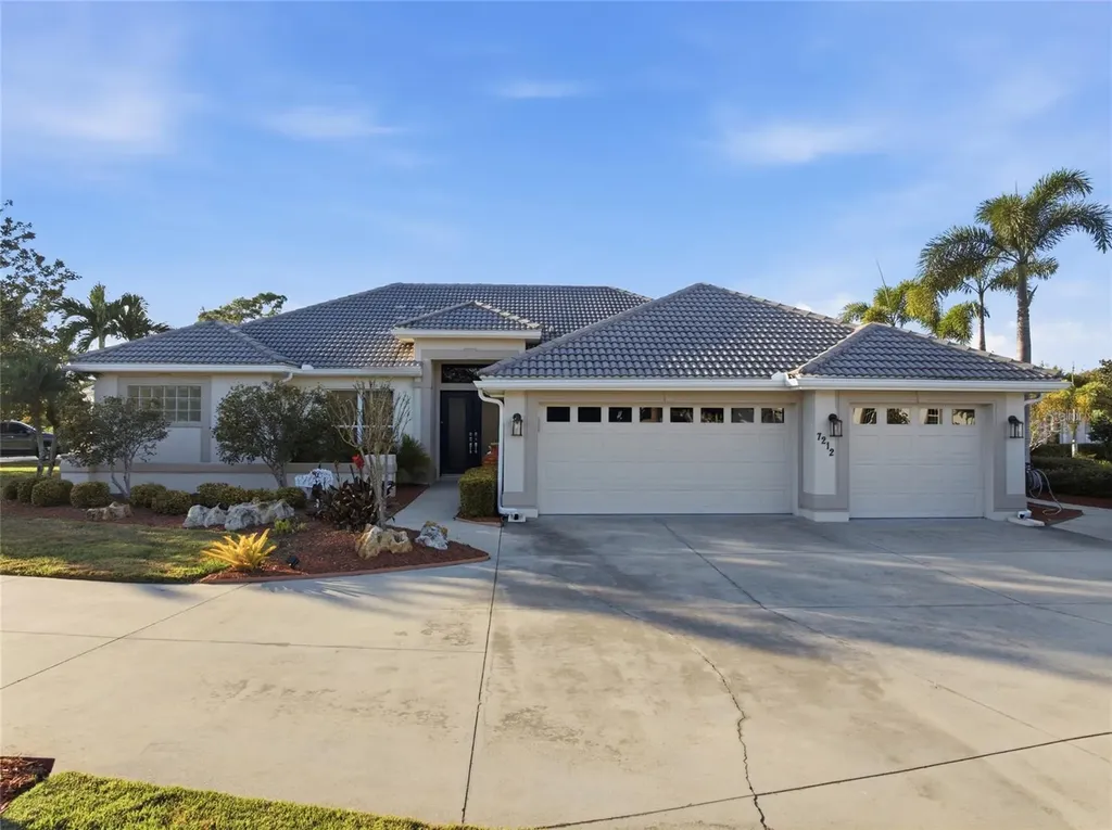 7212 Spur Court Sarasota FL 34243