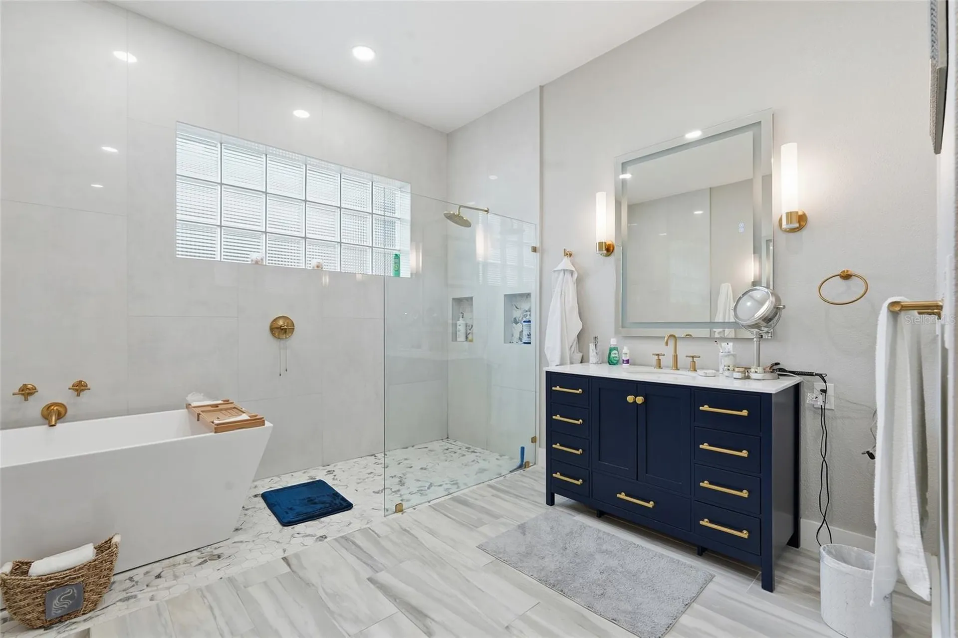 7212 Spur Court Sarasota FL 34243