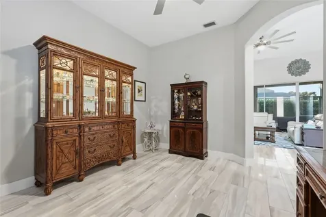 7212 Spur Court Sarasota FL 34243