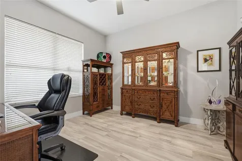 7212 Spur Court Sarasota FL 34243