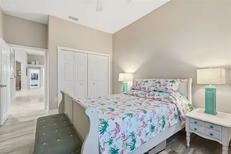 7212 Spur Court Sarasota FL 34243