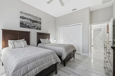 7212 Spur Court Sarasota FL 34243
