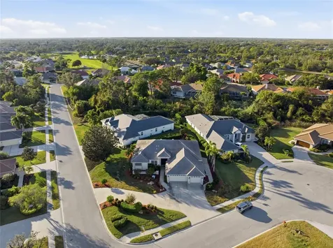 7212 Spur Court Sarasota FL 34243