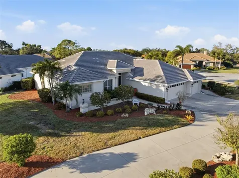 7212 Spur Court Sarasota FL 34243