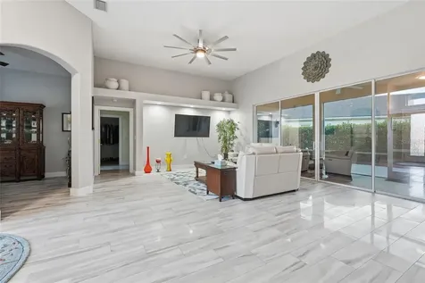 7212 Spur Court Sarasota FL 34243