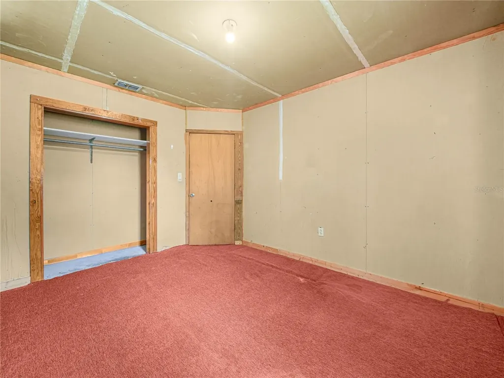 715 S Seminole Avenue Fort Meade FL 33841