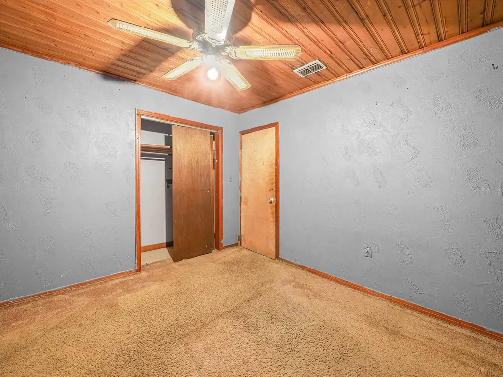 715 S Seminole Avenue Fort Meade FL 33841