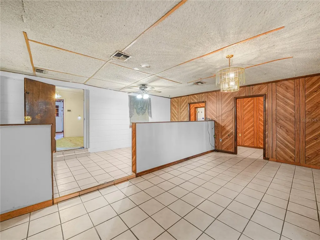 715 S Seminole Avenue Fort Meade FL 33841