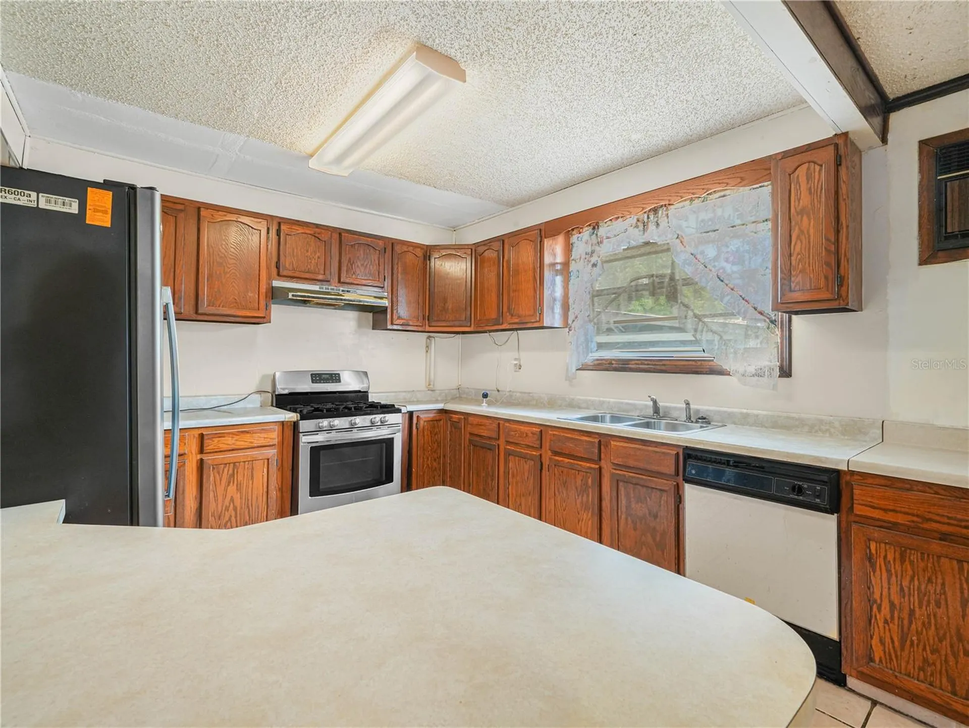 715 S Seminole Avenue Fort Meade FL 33841