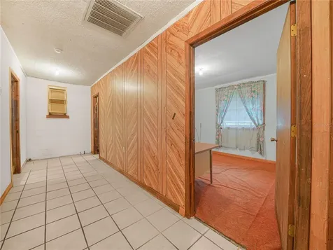 715 S Seminole Avenue Fort Meade FL 33841