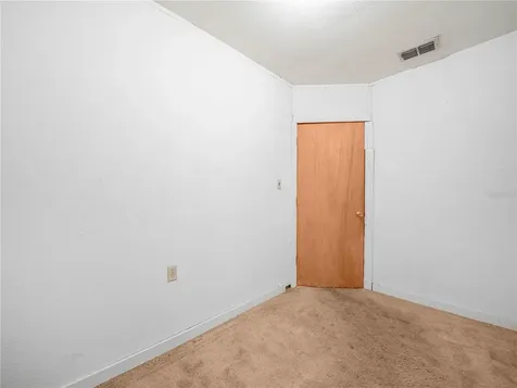 715 S Seminole Avenue Fort Meade FL 33841