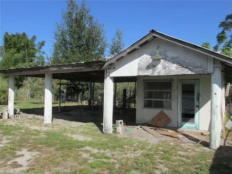 715 S Seminole Avenue Fort Meade FL 33841