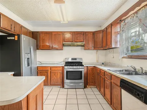 715 S Seminole Avenue Fort Meade FL 33841