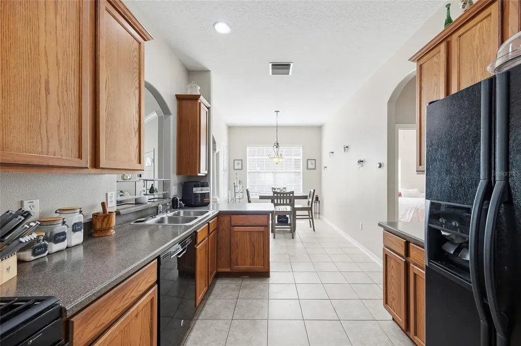 1118 Wright Swynde Court Wesley Chapel FL 33543
