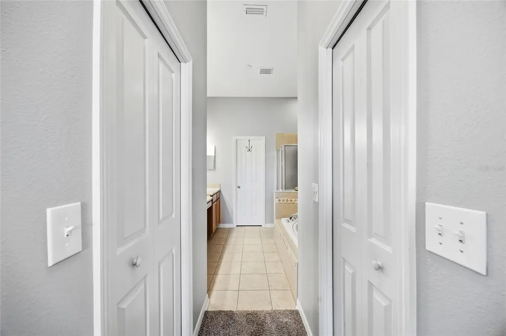 1118 Wright Swynde Court Wesley Chapel FL 33543