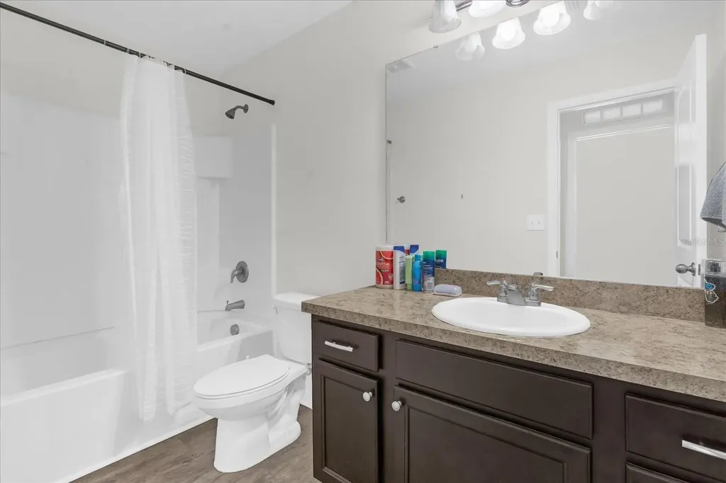 892 Grandin Street Davenport FL 33837