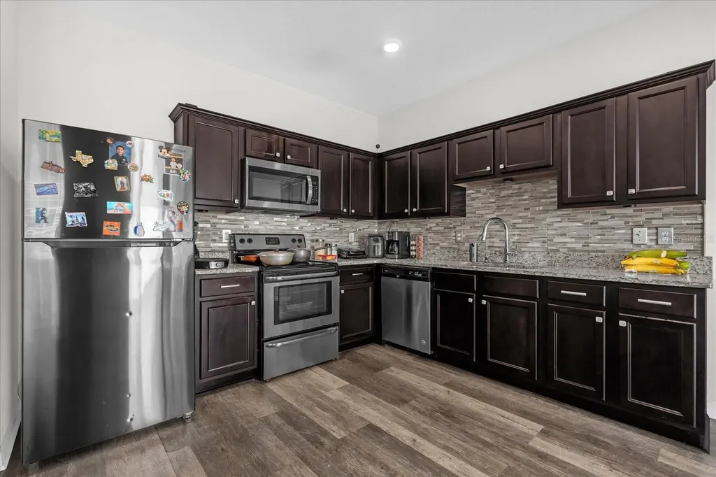 892 Grandin Street Davenport FL 33837