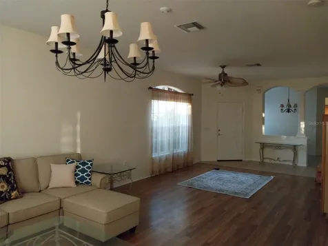 5641 Hidden Oak Court North Port FL 34287