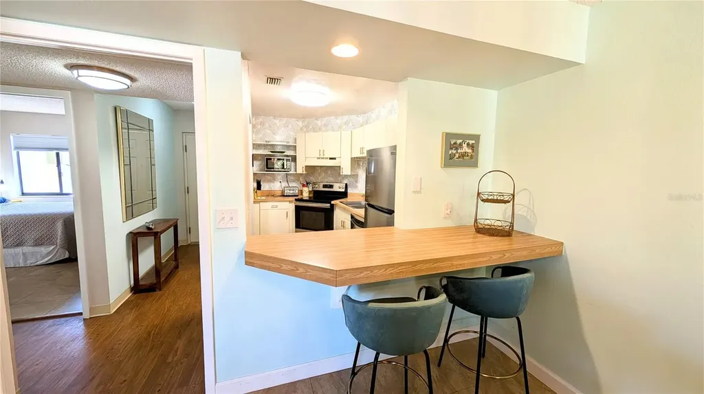 1515 Pinellas Bayway S St Petersburg FL 33715