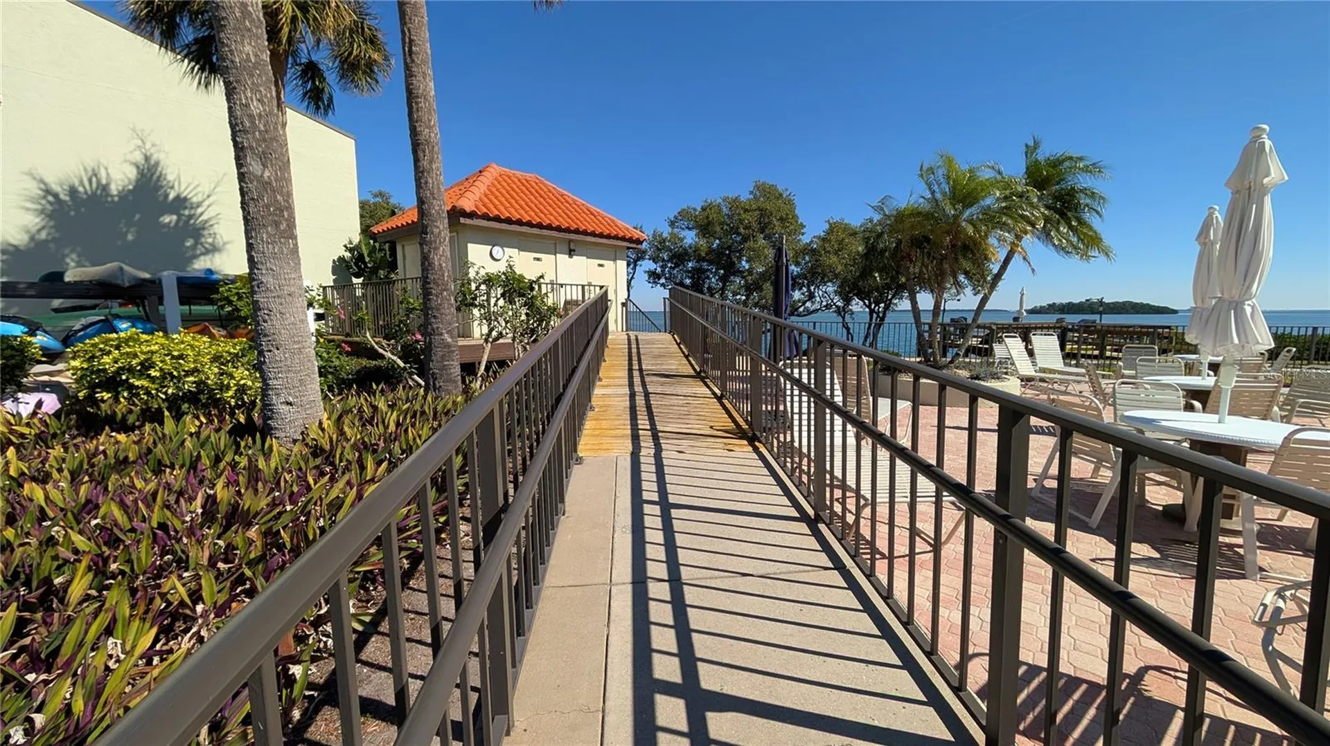 1515 Pinellas Bayway S St Petersburg FL 33715