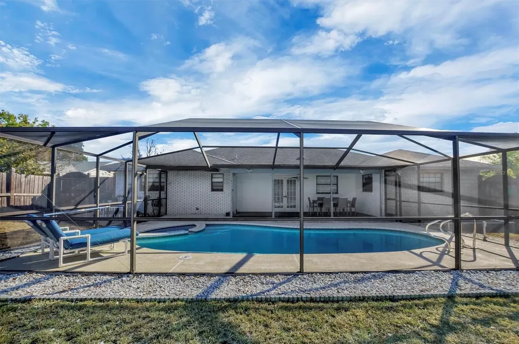 295 S Glen Avenue Lake Alfred FL 33850