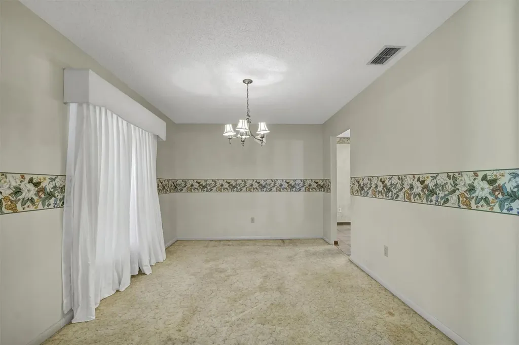 295 S Glen Avenue Lake Alfred FL 33850