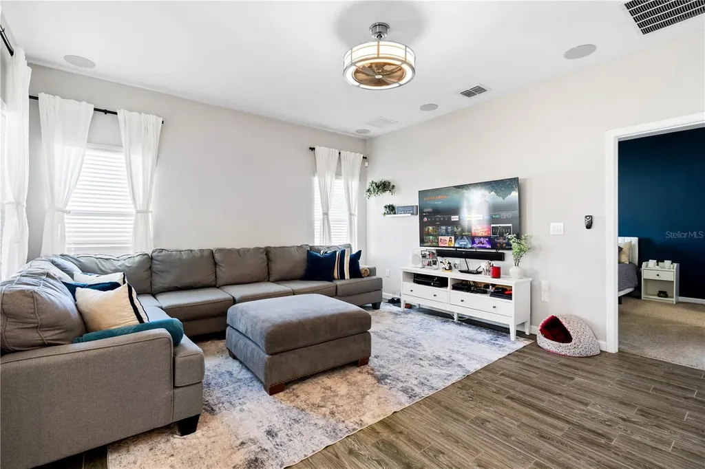 372 Meadow Pointe Drive Haines City FL 33844
