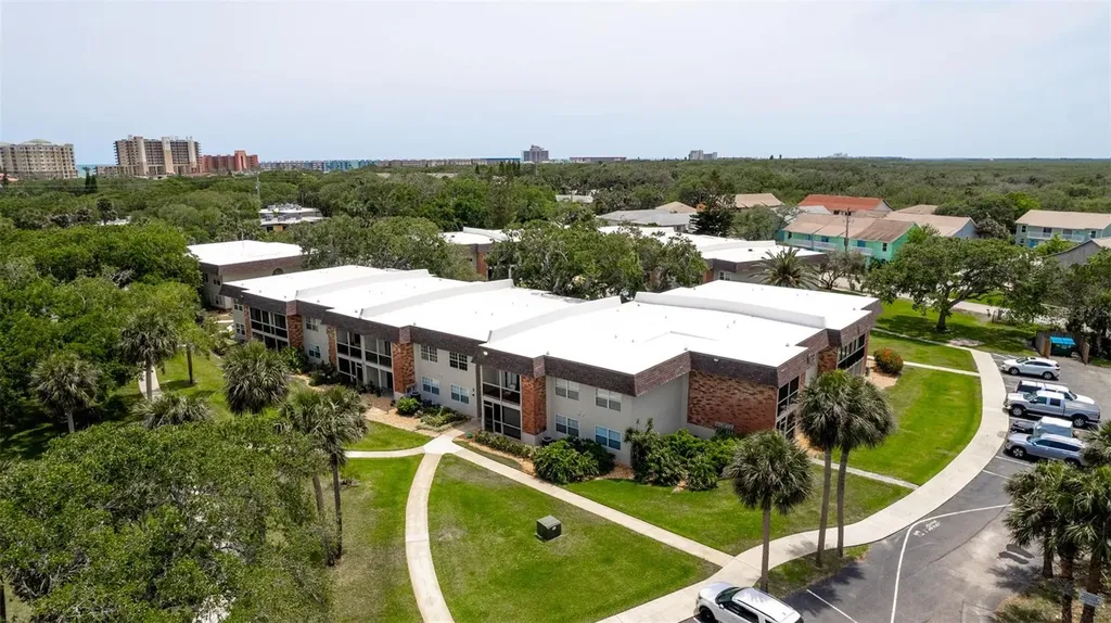 3800 Saxon Drive New Smyrna Beach FL 32169