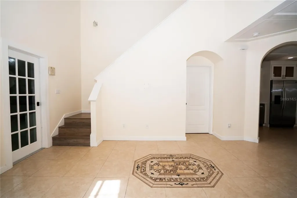 10468 Blackmore Drive Tampa FL 33647