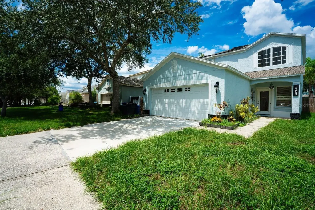 10468 Blackmore Drive Tampa FL 33647