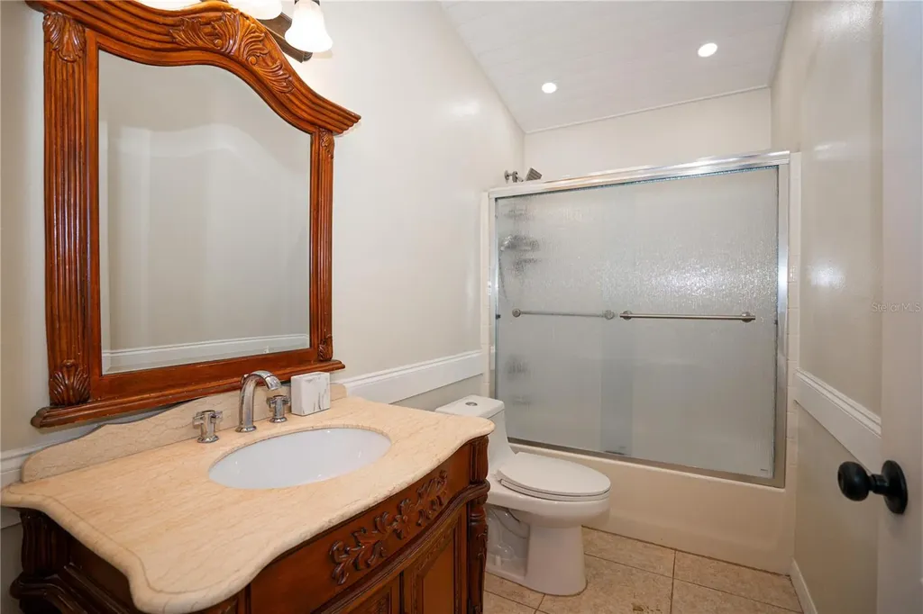 10468 Blackmore Drive Tampa FL 33647