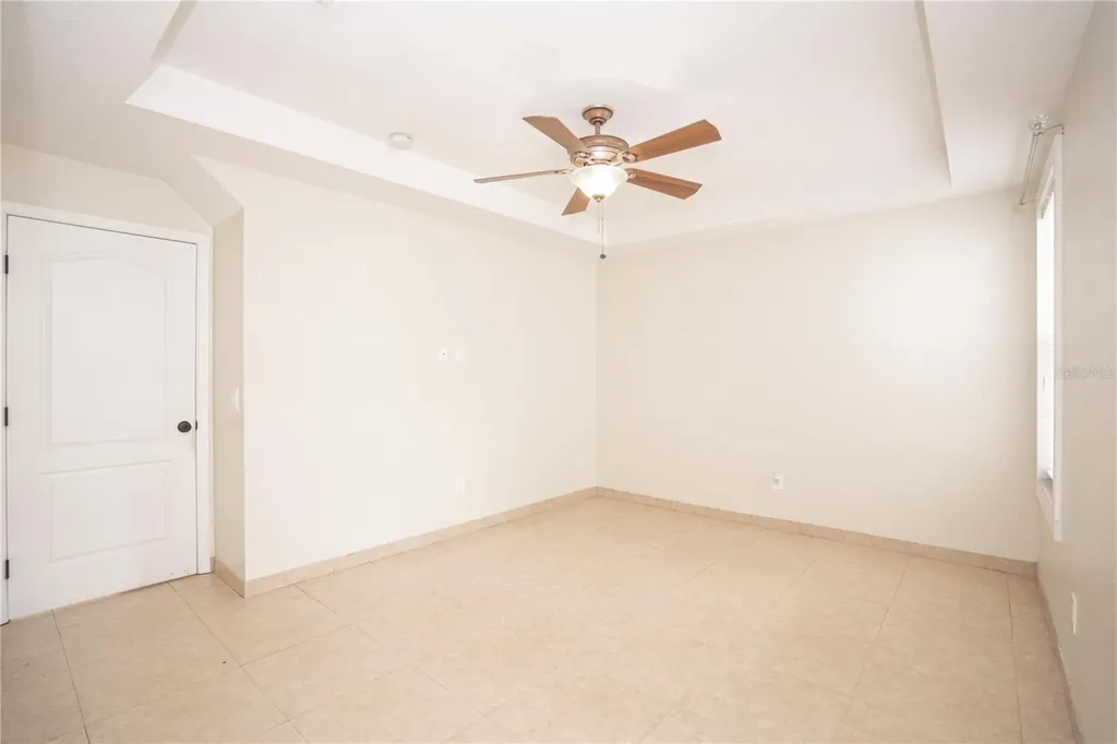 10468 Blackmore Drive Tampa FL 33647