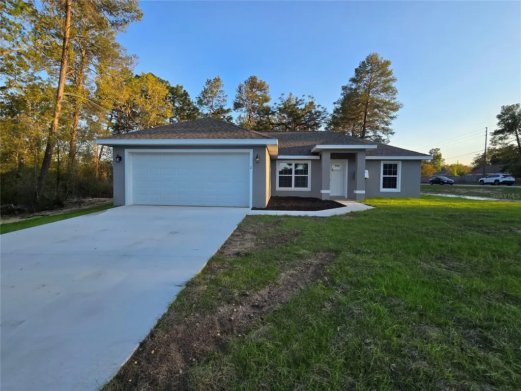 2 Oak Trail Ocala FL 34472